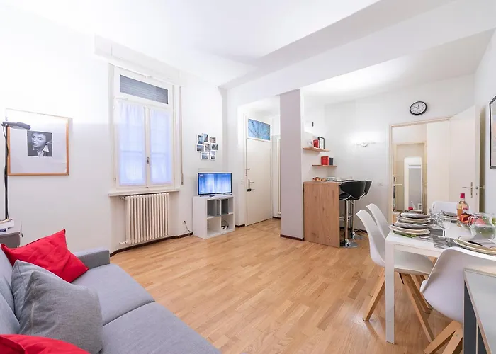 Valentina Home - Happy Rentals